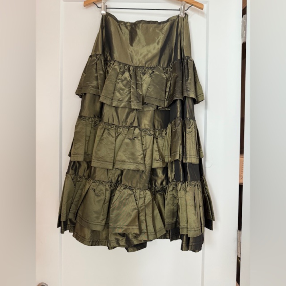 1980s Vintage Betsey Johnson ruffled and layered skirt